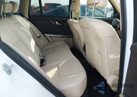 2014 Mercedes-Benz Glk 350 z USA, uszkodzony, nr VIN WDCGG5HB2EG282065